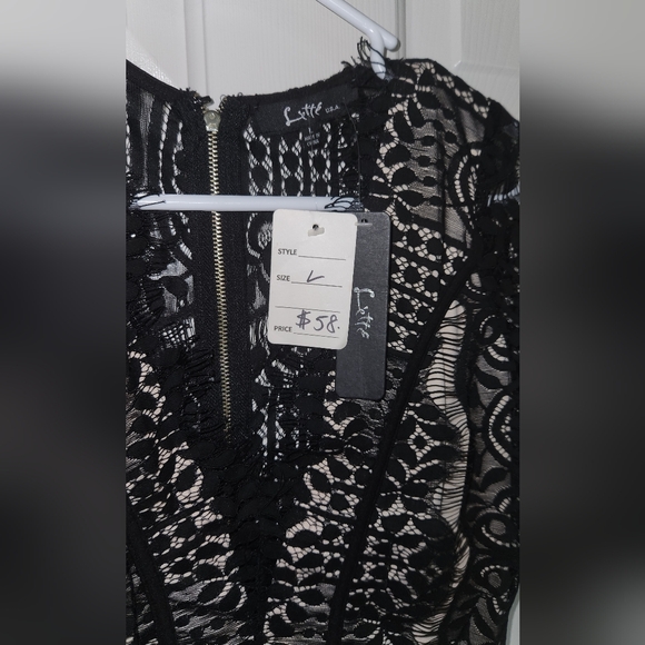 NWT !! MINI DRESS ! - Picture 3 of 3